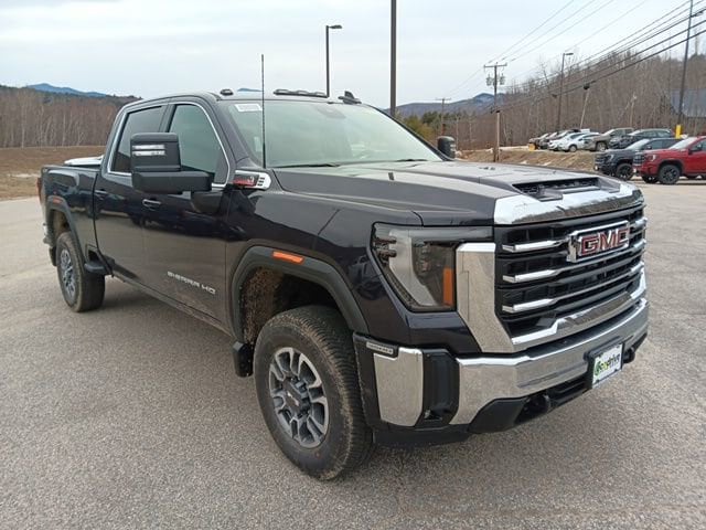2026 GMC Sierra 4WD Crew Cab Standard Box SLE's photo