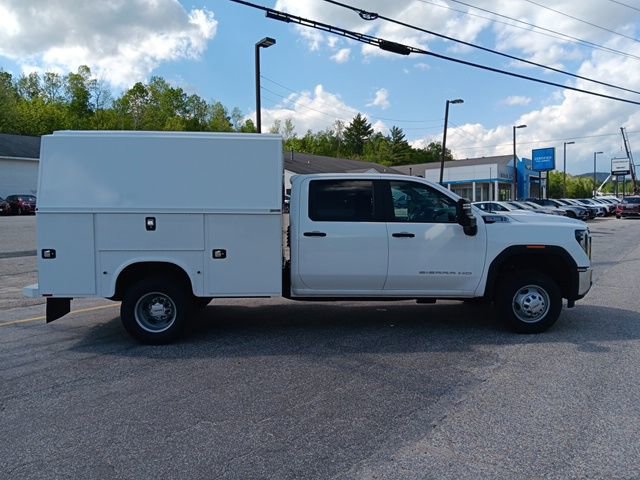 2025 GMC Sierra 3500HD Pro - Photo 25