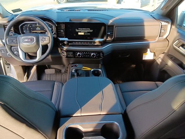 2026 GMC Sierra 1500 SLT - Photo 8