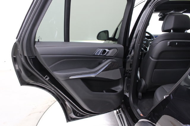 2025 BMW X5 40i - Photo 40