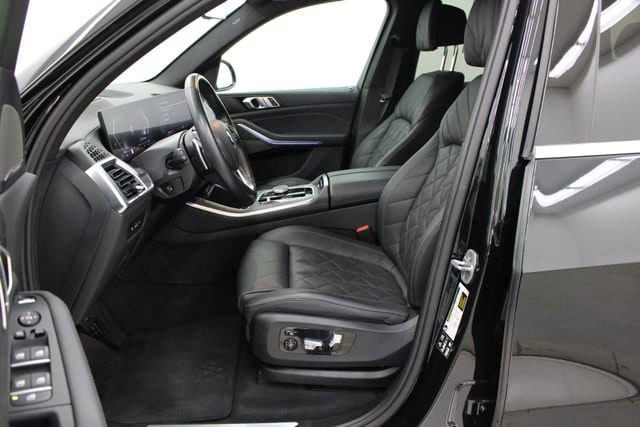 2025 BMW X5 40i - Photo 9
