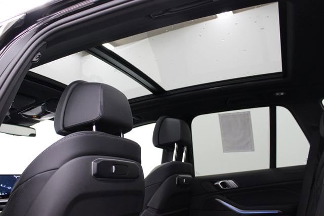 2025 BMW X5 40i - Photo 41