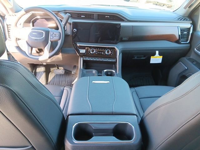 2026 GMC Sierra 2500HD Denali - Photo 8
