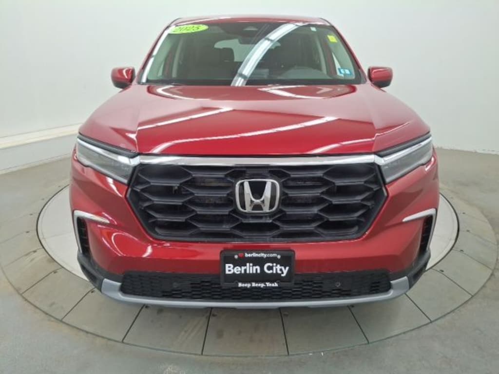 Used 2025 Honda Pilot EX-L SUV