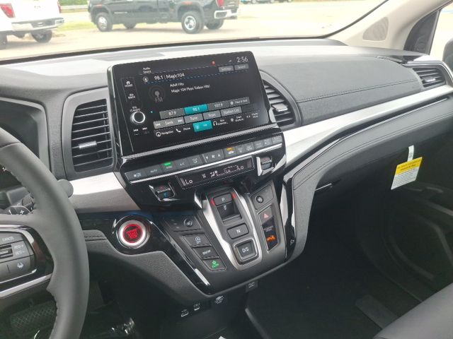 2026 Honda Odyssey Touring - Photo 20