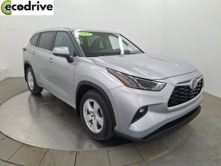 2024 Toyota Highlander LE SUV