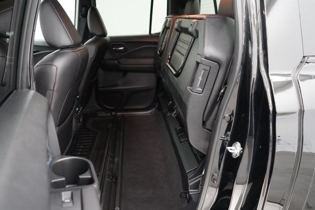 2025 Honda Ridgeline Black Edition - Photo 45