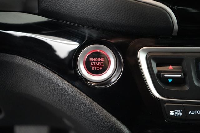 2025 Honda Ridgeline Black Edition - Photo 22