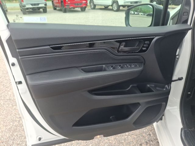 2026 Honda Odyssey Touring - Photo 9