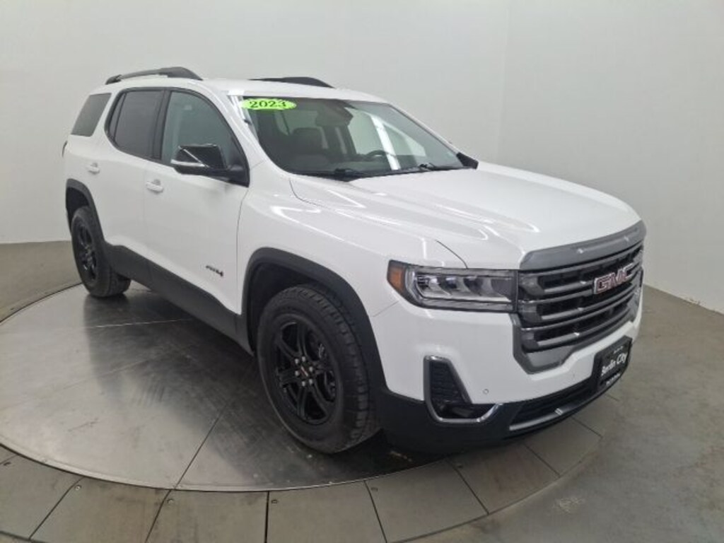 Used 2023 GMC Acadia AT4 SUV