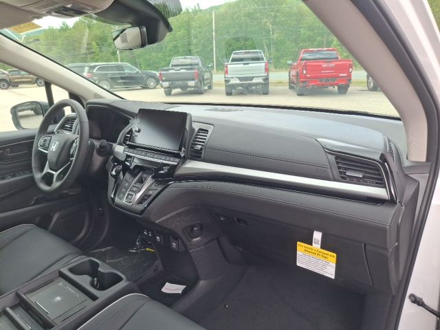 2026 Honda Odyssey Touring - Photo 40