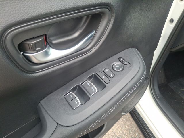 2027 Honda HR-V EX-L - Photo 10