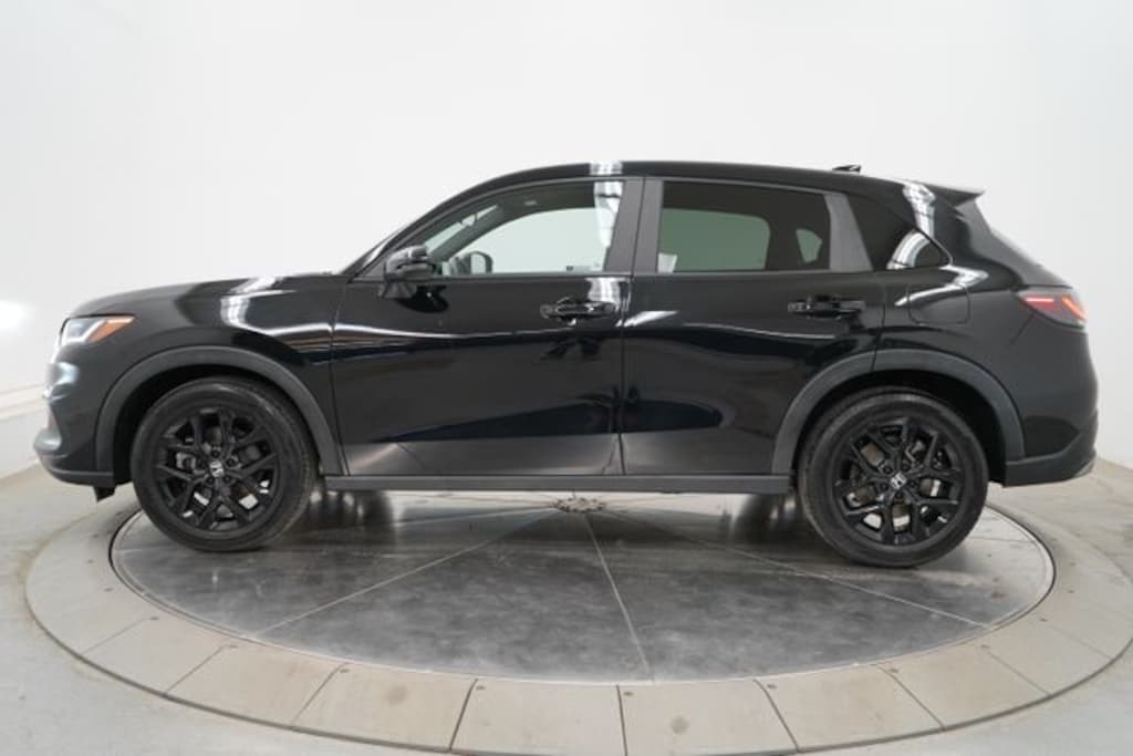 Used 2024 Honda HR-V Sport w/BSI SUV