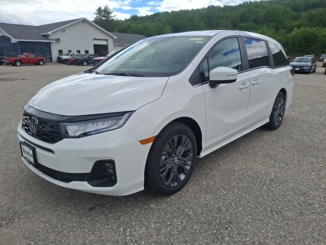 2026 Honda Odyssey Touring - Photo 3