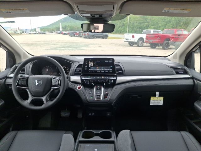 2026 Honda Odyssey EX-L - Photo 14