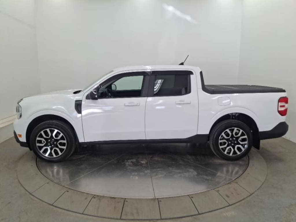 Used 2024 Ford Maverick Lariat Truck SuperCrew