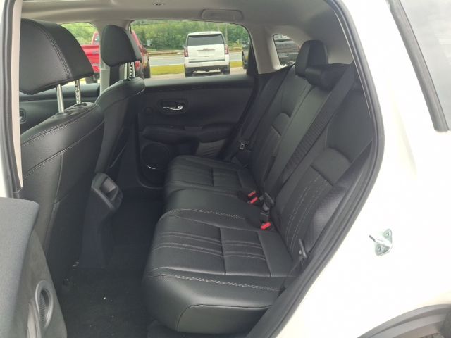 2027 Honda HR-V EX-L - Photo 24