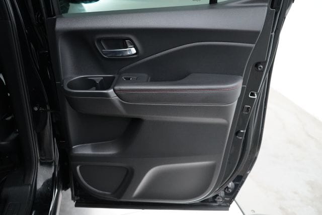 2025 Honda Ridgeline Black Edition - Photo 47