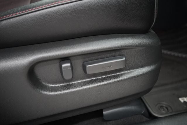2025 Honda Ridgeline Black Edition - Photo 53