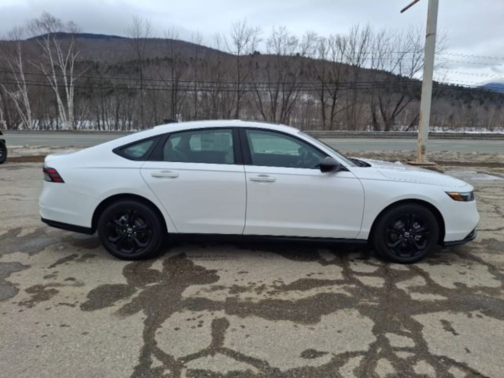 New 2025 Honda Accord SE Sedan