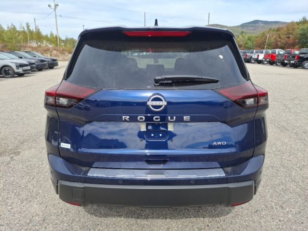 New 2026 Nissan Rogue SV SUV