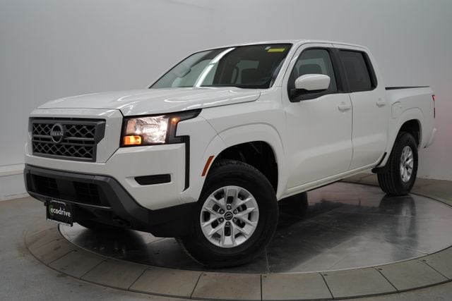 2024 Nissan Frontier SV Crew Cab 4X4 SWB's photo