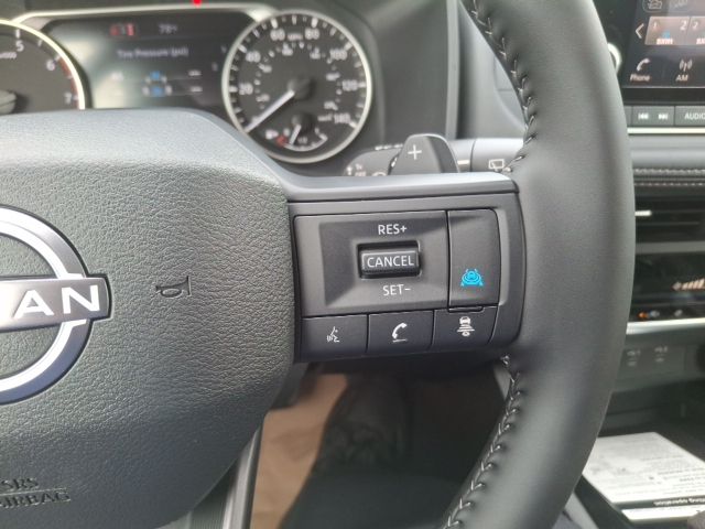 2026 Nissan Rogue SV - Photo 15