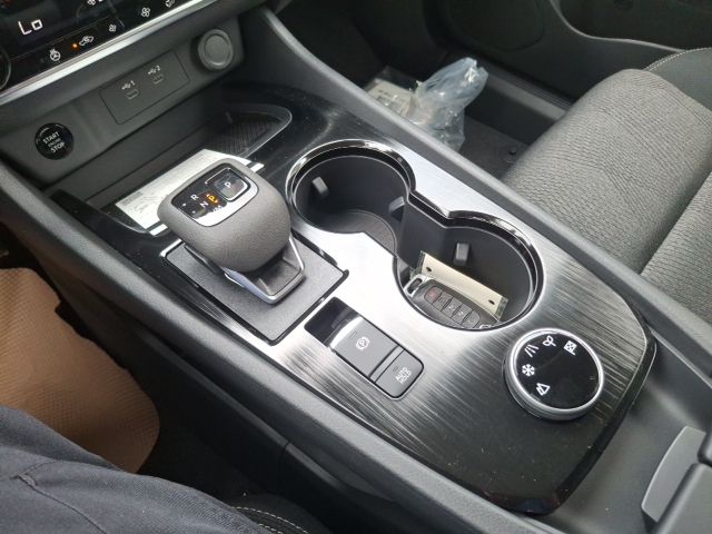 2026 Nissan Rogue SV - Photo 23