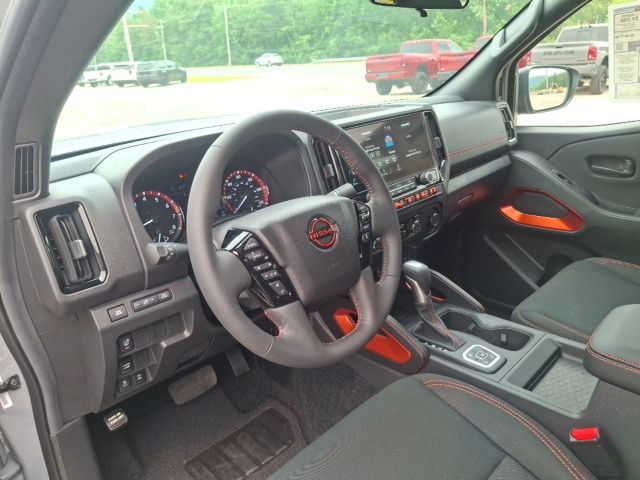 2026 Nissan Frontier PRO-4X - Photo 13