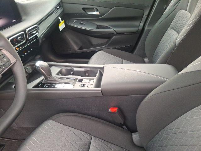2026 Nissan Sentra SV - Photo 25