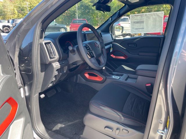 2026 Nissan Frontier PRO-4X - Photo 10