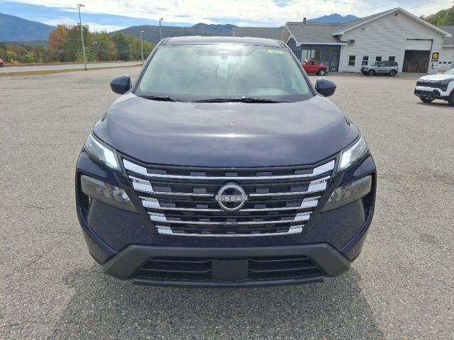2026 Nissan Rogue SV - Photo 8