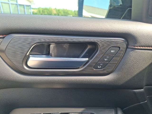 2026 Nissan Armada PRO-4X - Photo 10