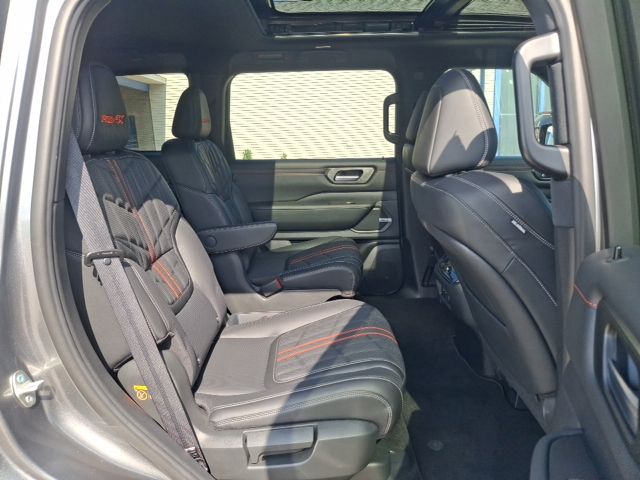 2026 Nissan Armada PRO-4X - Photo 36