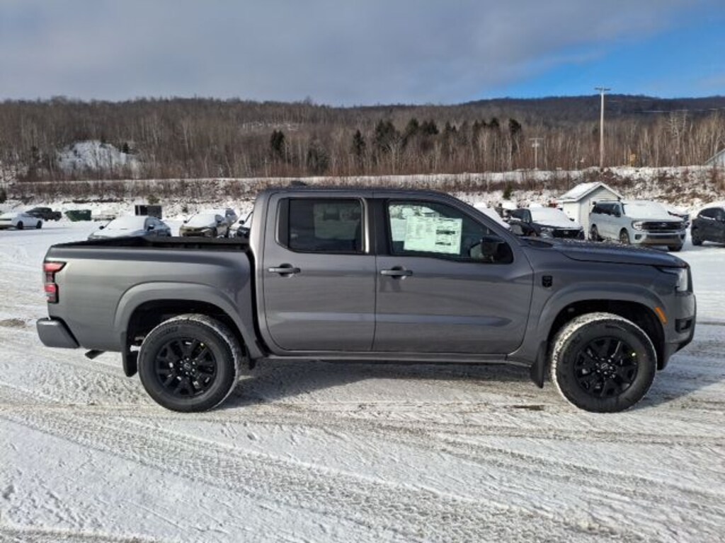 New 2026 Nissan Frontier SV Truck Crew Cab