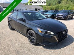 2025 Nissan Altima SR Sedan