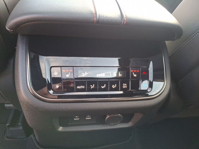 2026 Nissan Armada PRO-4X - Photo 32