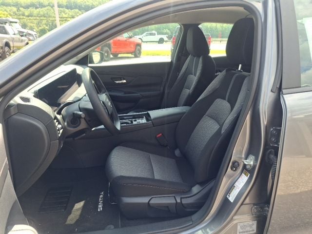 2026 Nissan Sentra SV - Photo 11