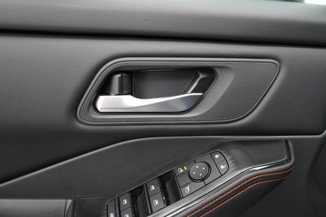 2025 Nissan Rogue Rock Creek - Photo 10