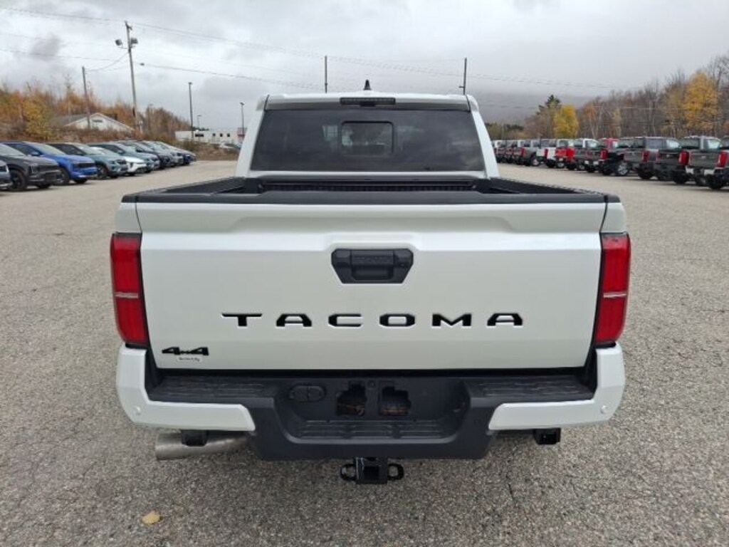 New 2025 Toyota Tacoma TRD Sport 4X4 DOUBLE CAB