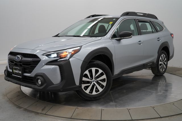 2025 Subaru Outback -'s photo