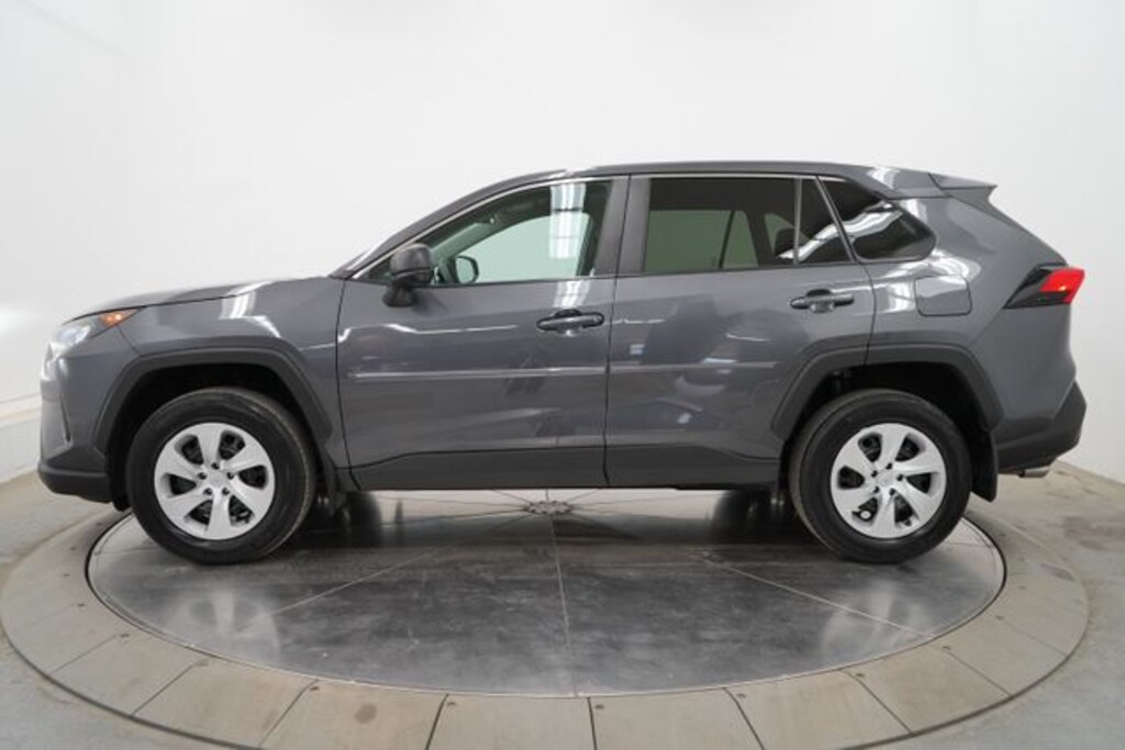 Used 2022 Toyota RAV4 LE SUV