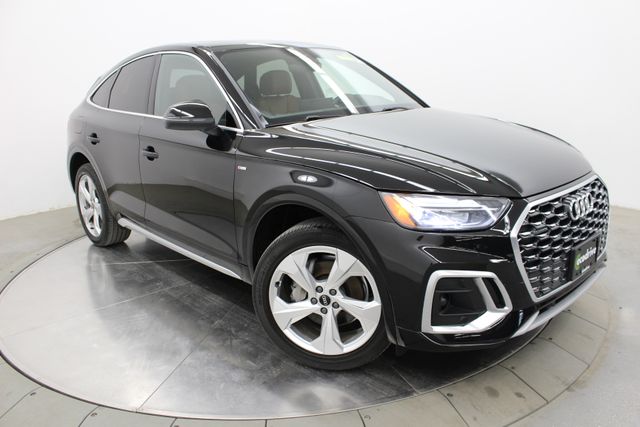 2023 Audi Q5 Sportback 45 Premium Plus's photo