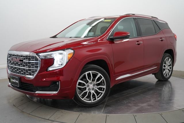 2024 GMC Terrain Denali AWD's photo
