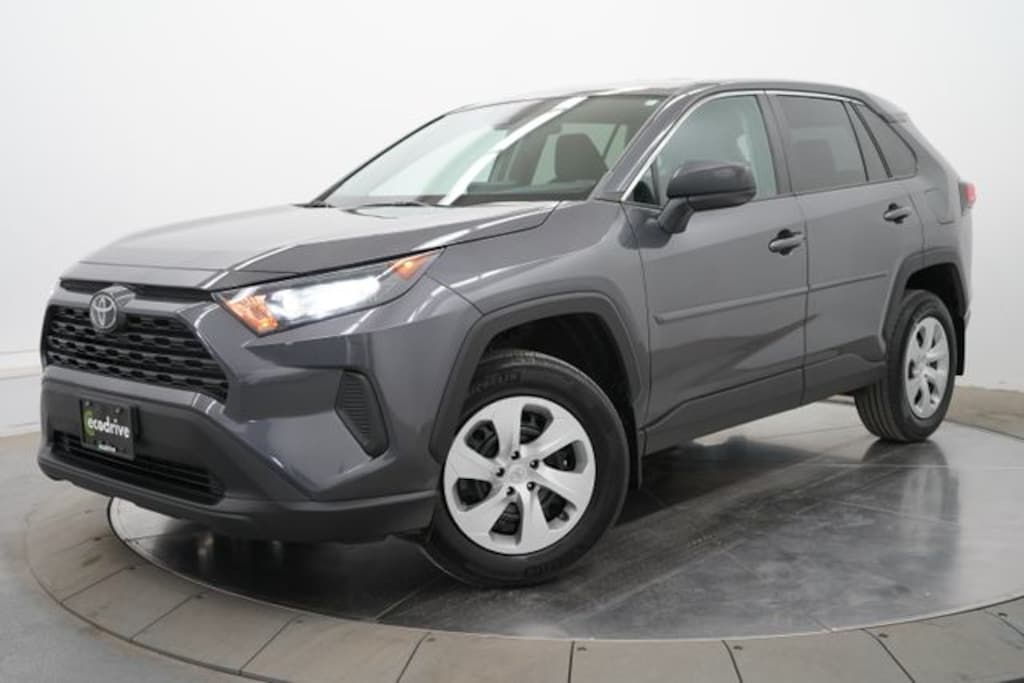 Used 2022 Toyota RAV4 LE SUV