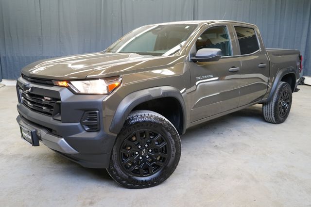 2024 Chevrolet Colorado 4WD Trail Boss Crew Cab Short Box's photo