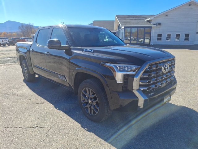 2026 Toyota Tundra i-FORCE MAX Platinum PLATINUM CREWMAX 5.5