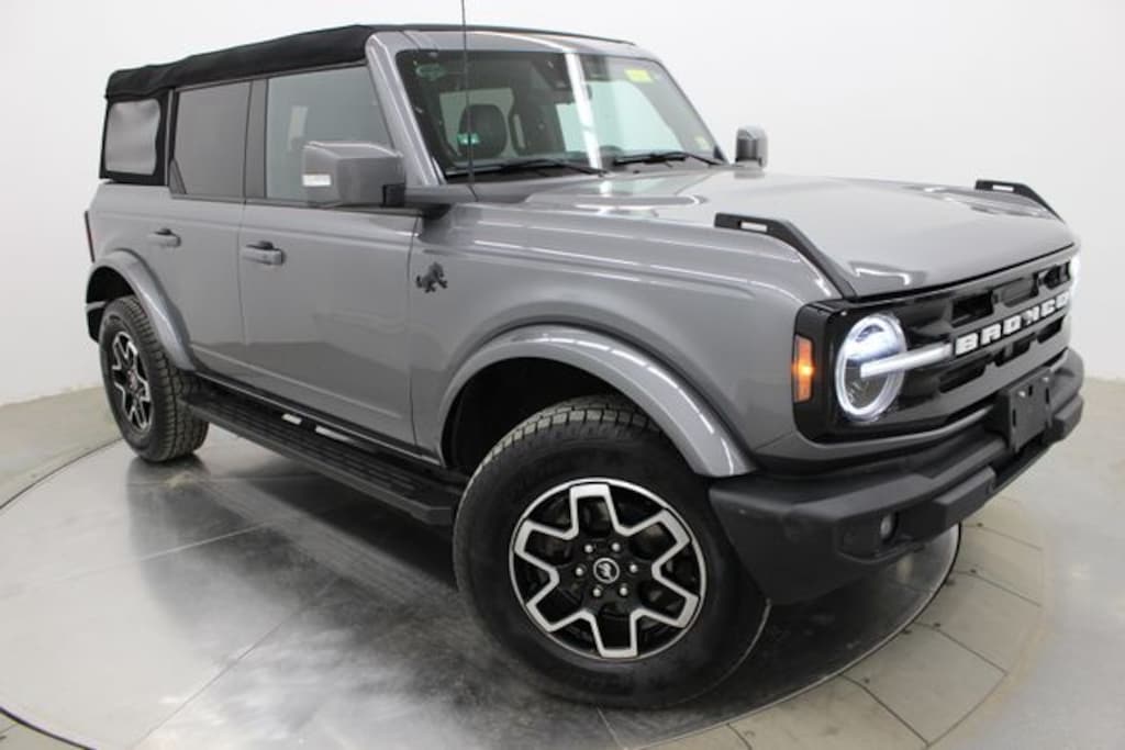Used 2023 Ford Bronco SUV