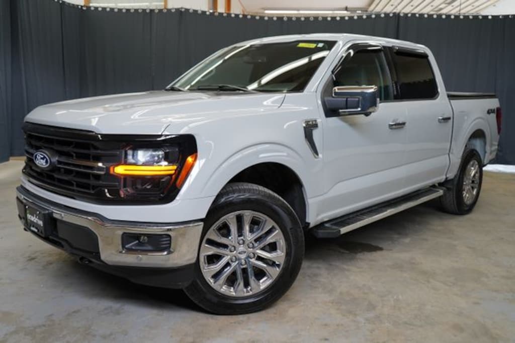 Used 2024 Ford F-150 XLT Truck SuperCrew Cab