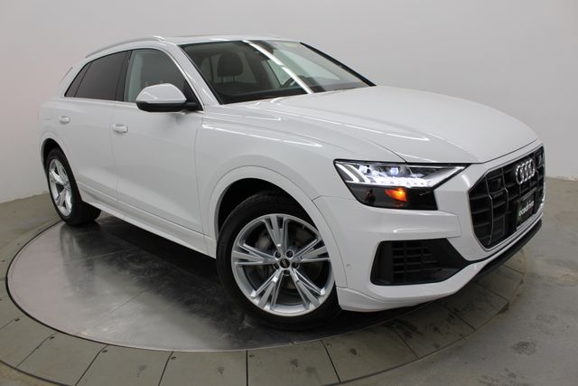 2022 Audi Q8